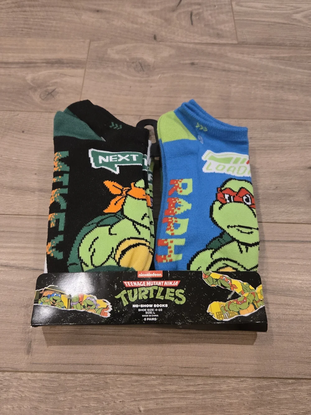 NWT Teenage Mutant Ninja Turtles Retro 6-Pack No-Show Socks size LG (SHOE 4-10)